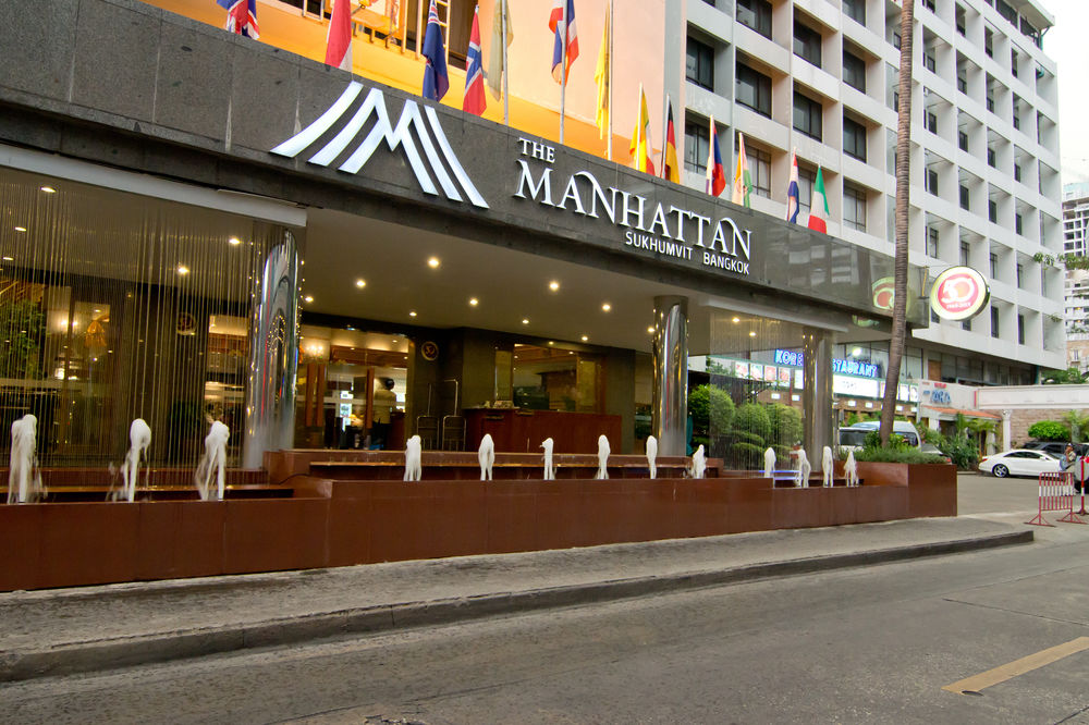 Manhattan Bangkok クロントゥーイ Thailand thumbnail